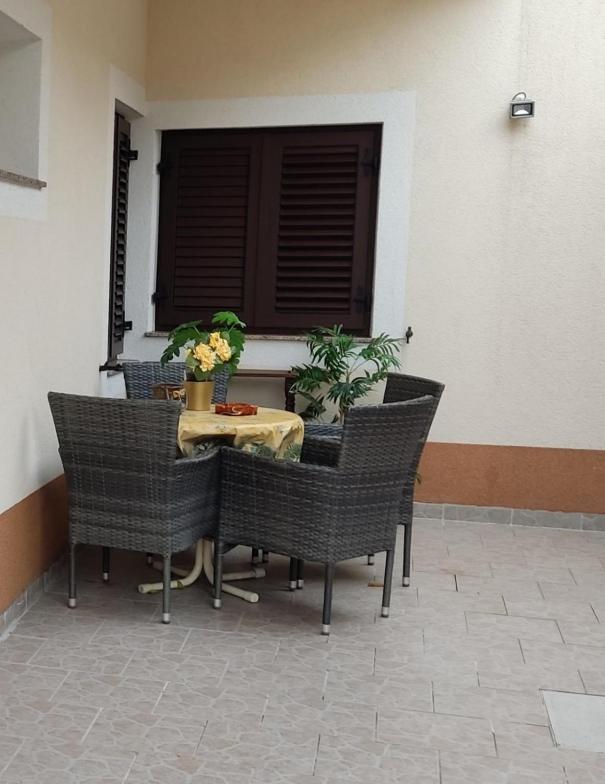 Sea And Sun Kantrida Apartment Rijeka Ngoại thất bức ảnh